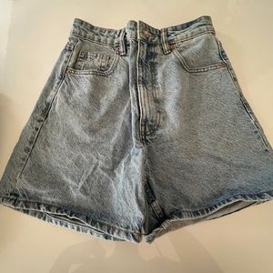 Zara dad shorts